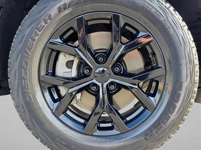 Used 2023 Jeep Grand Cherokee L Limited w/ Luxury Tech Group II AWD/4WD image 9