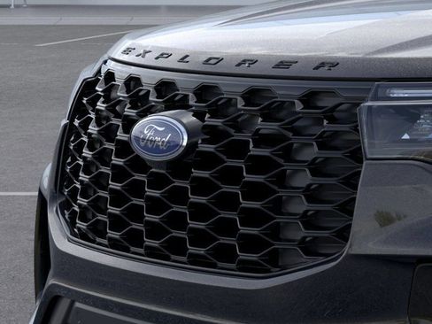 New 2026 Ford Explorer ST-Line image 17
