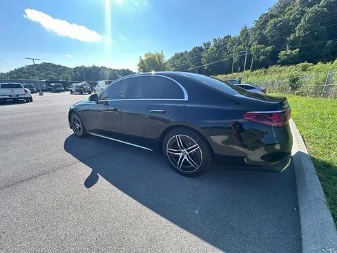 Used 2025 Mercedes-Benz E 450 4MATIC Sedan image 35