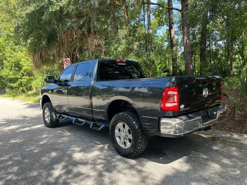 Used 2022 RAM 2500 Big Horn w/ Level C Equiment Group AWD/4WD image 8