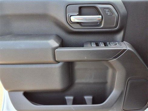 New 2025 GMC Sierra 3500 Pro w/ Convenience Package image 17