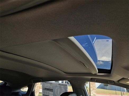 New 2026 Acura Integra image 8