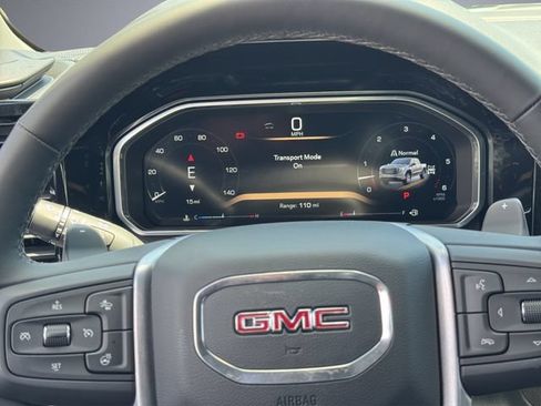 New 2026 GMC Sierra 1500 SLT w/ SLT Premium Plus Package AWD/4WD image 16