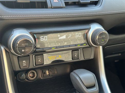 Used 2019 Toyota RAV4 XLE image 30