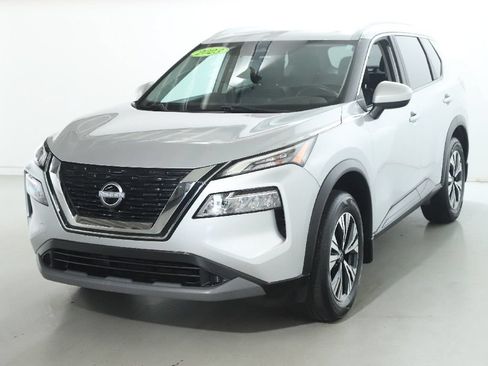 Certified 2023 Nissan Rogue SV w/ SV Premium B Package AWD/4WD image 6