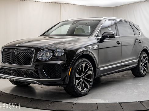 Used 2024 Bentley Bentayga Extended Wheelbase image 1