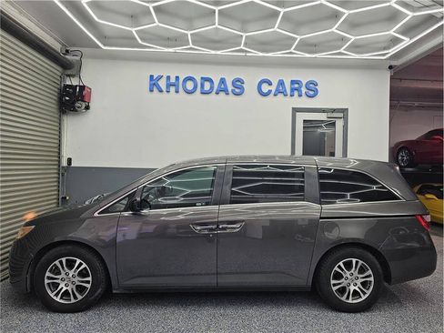 Used 2012 Honda Odyssey EX image 1