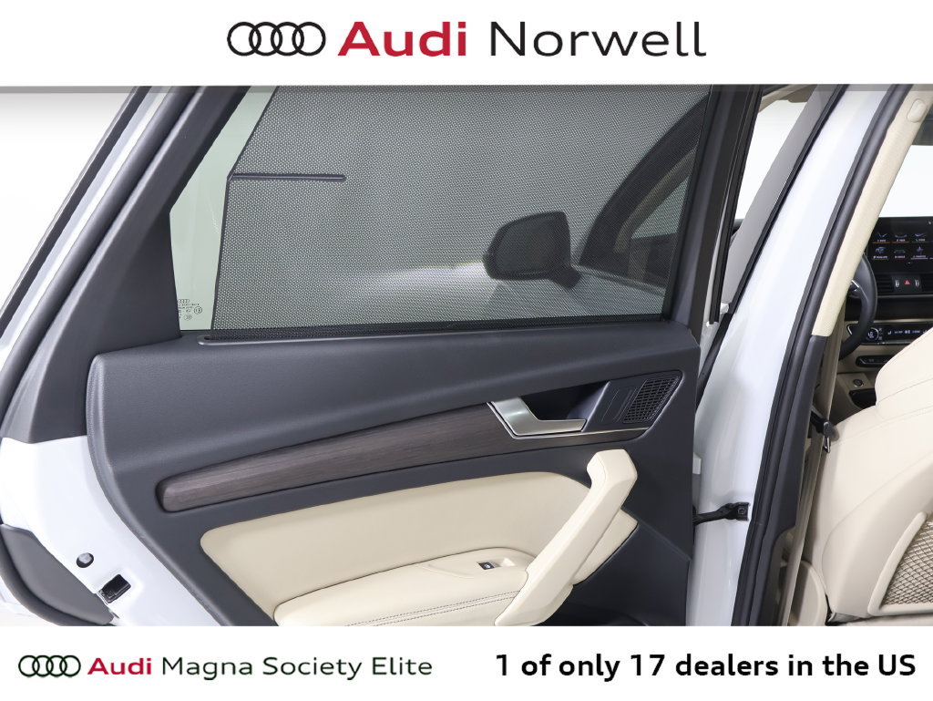 Used 2023 Audi Q5 e Prestige AWD/4WD image 22