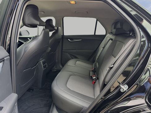 Certified 2024 Kia Niro Wind w/ Wind Preserve Package FWD image 25