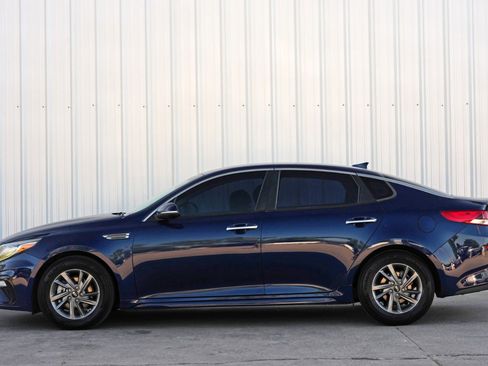 Used 2020 Kia Optima LX image 6
