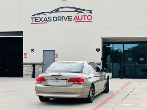 Used 2007 BMW 328i Convertible RWD image 13