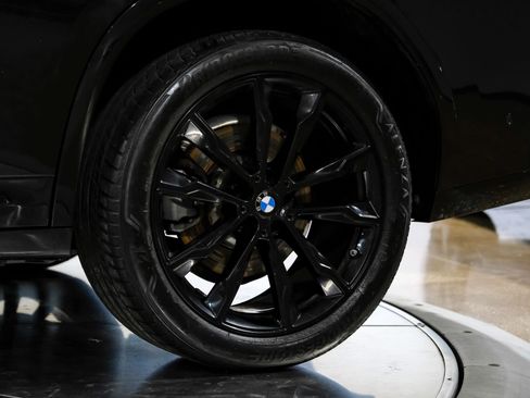 Used 2024 BMW X4 xDrive30i w/ M Sport Package image 64