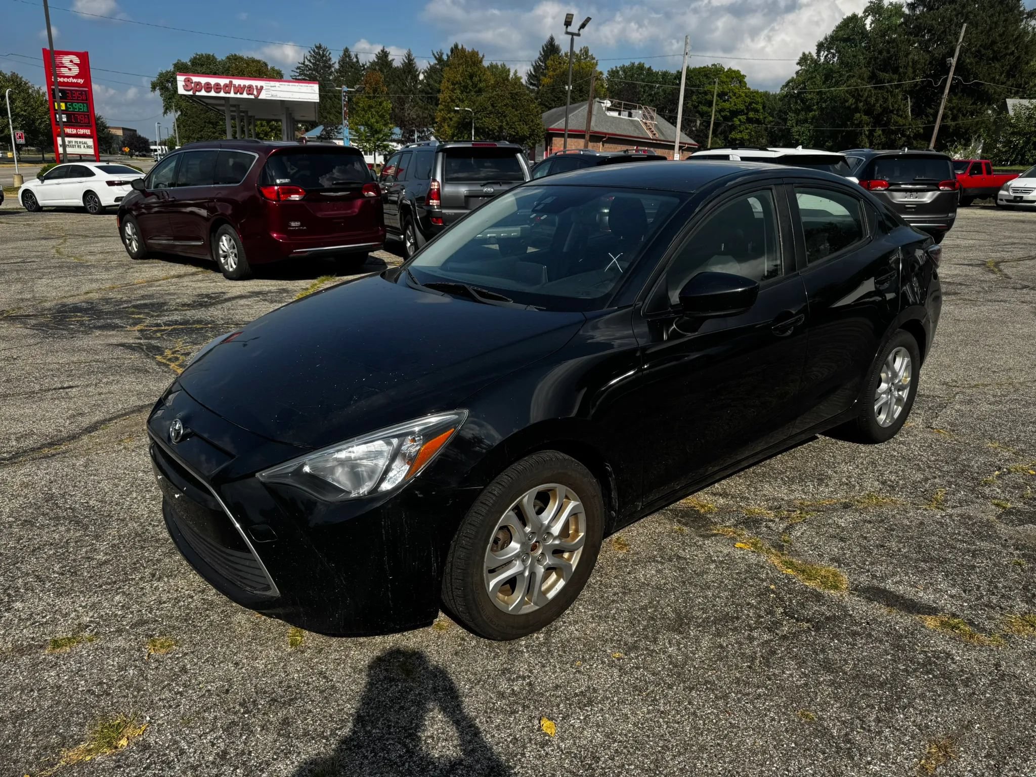 Used 2018 Toyota Yaris iA FWD image 1