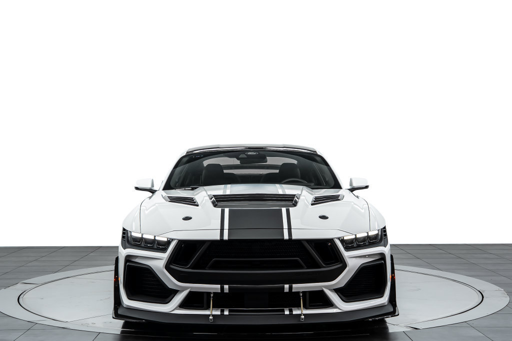 Used 2025 Ford Mustang GT Premium w/ GT Performance Package RWD image 9