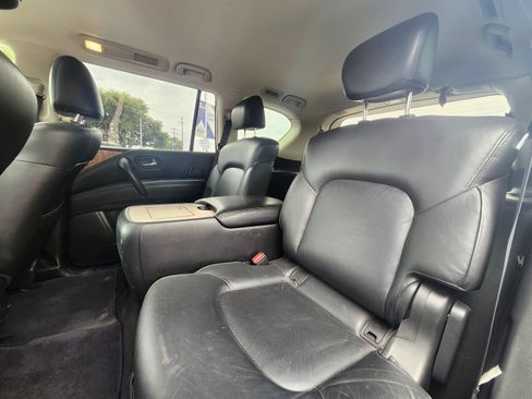 Used 2021 Nissan Armada SL w/ Captain's Chairs Package image 9