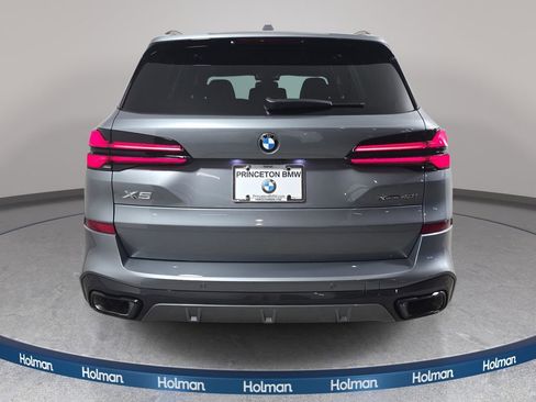 New 2026 BMW X5 xDrive40i w/ M Sport Package AWD/4WD image 6