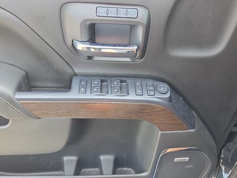 Used 2017 GMC Sierra 1500 Denali AWD/4WD image 25