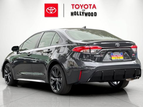 New 2026 Toyota Corolla SE FWD image 6