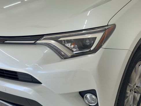 Used 2016 Toyota RAV4 Limited AWD/4WD image 12