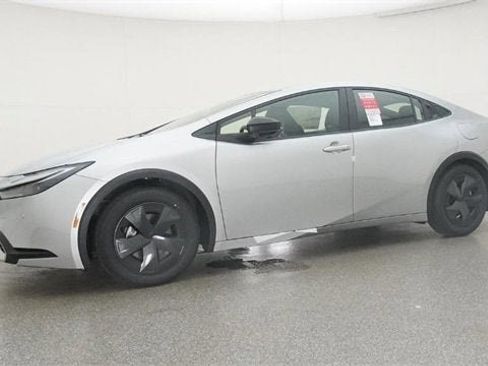 New 2026 Toyota Prius Plug-In Hybrid FWD image 84
