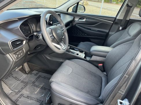 Used 2020 Hyundai Santa Fe SEL image 9