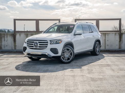 Used 2025 Mercedes-Benz GLS 450 4MATIC image 1