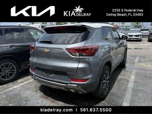 Used 2022 Chevrolet TrailBlazer ACTIV w/ Sun and Liftgate Package AWD/4WD image 2