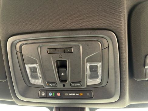 Used 2022 Chevrolet Silverado 2500 High Country w/ Z71 Off-Road Package AWD/4WD image 12