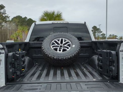 Used 2018 Ford F150 Raptor w/ Equipment Group 802A Luxury image 14