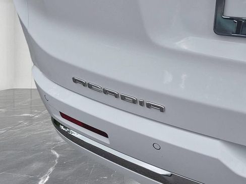 Used 2021 GMC Acadia Denali w/ Trailering Package AWD/4WD image 10