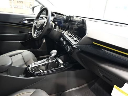 New 2026 Chevrolet Trax ACTIV w/ Driver Confidence Package FWD image 13
