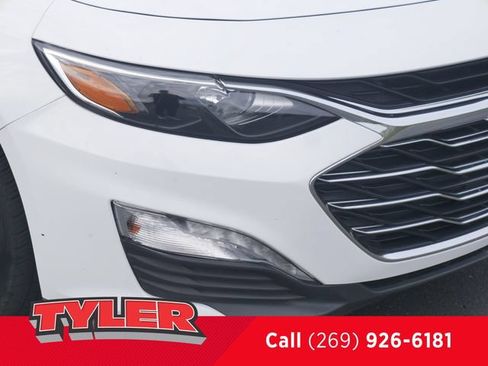 Used 2024 Chevrolet Malibu LT FWD image 10
