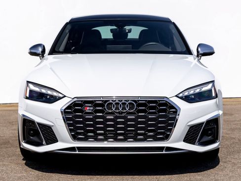 Used 2024 Audi S5 Premium Plus w/ Premium Plus Package AWD/4WD image 3