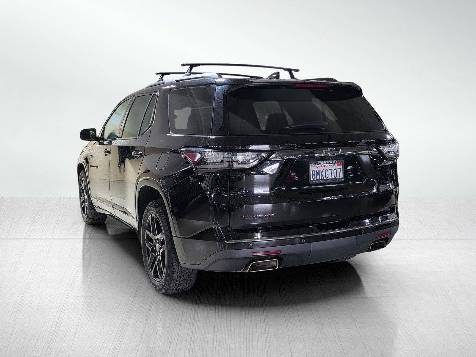 Used 2019 Chevrolet Traverse Premier w/ Redline Edition FWD image 5