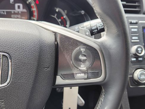 Used 2017 Honda Civic Sport image 20