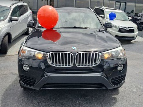 Used 2017 BMW X3 sDrive28i RWD image 2