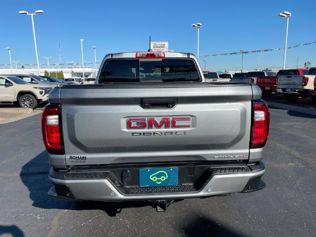 Used 2024 GMC Canyon Denali AWD/4WD image 4