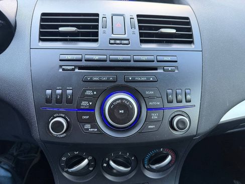 Used 2012 MAZDA MAZDA3 i Grand Touring FWD image 25