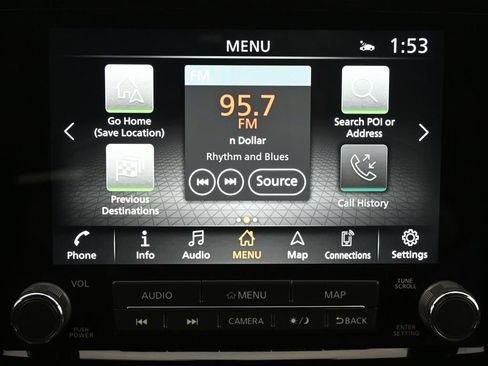 Used 2022 Nissan Frontier PRO-4X AWD/4WD image 7