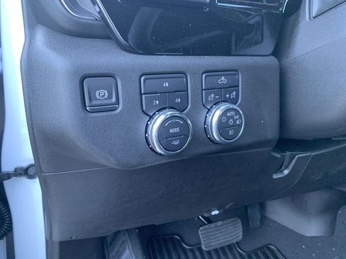 New 2025 GMC Sierra 2500 SLE w/ SLE Convenience Package AWD/4WD image 43