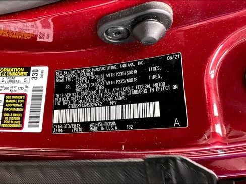 Used 2021 Toyota Sienna XSE w/ XSE Plus Package AWD/4WD image 33