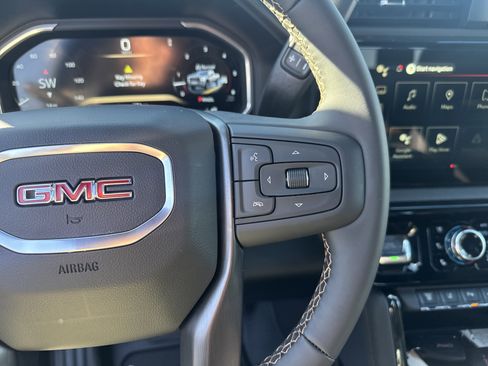 New 2026 GMC Sierra 2500 AT4 image 19