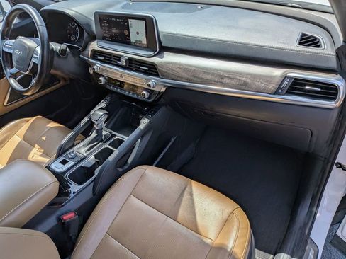 Used 2022 Kia Telluride SX w/ Towing Package image 21