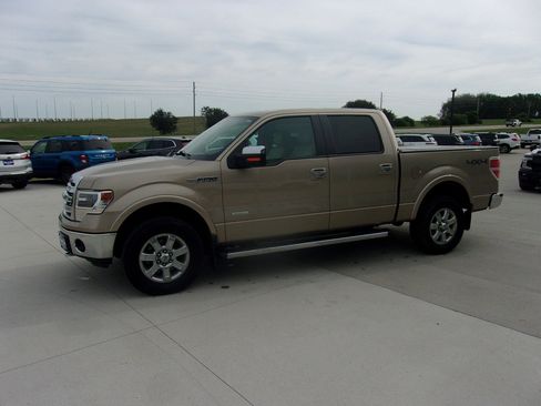 Used 2013 Ford F150 Lariat w/ Luxury Equipment Group AWD/4WD image 16