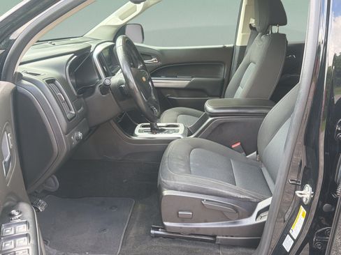 Used 2017 Chevrolet Colorado LT w/ LT Convenience Package RWD image 28