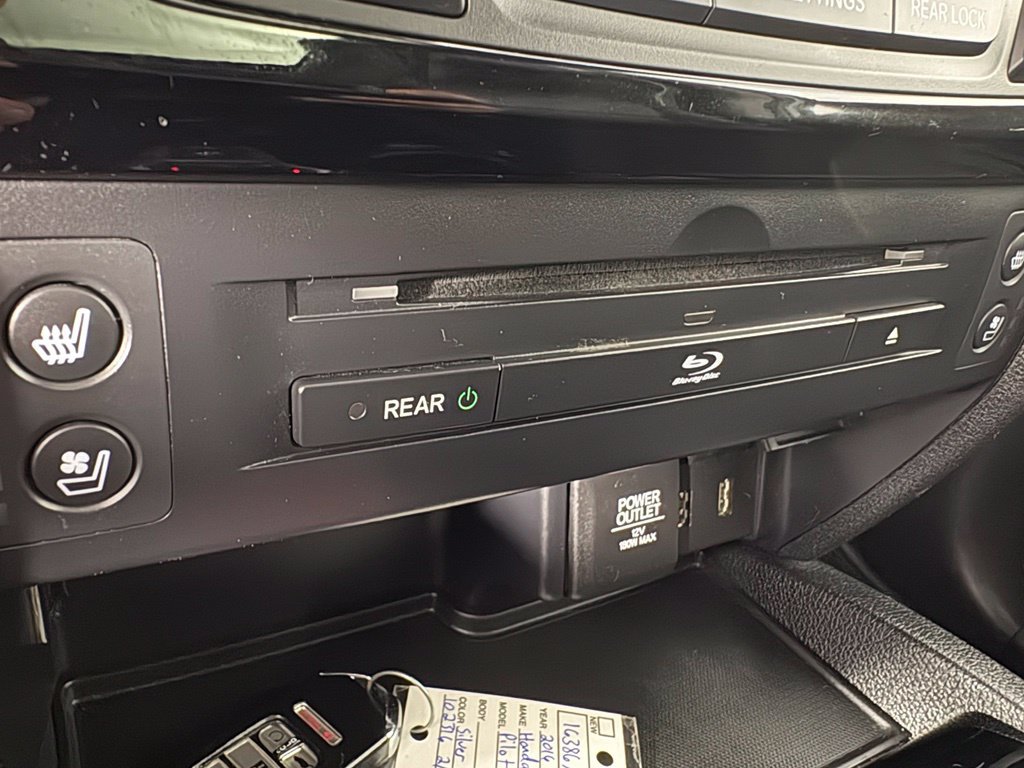 Used 2016 Honda Pilot Elite image 28