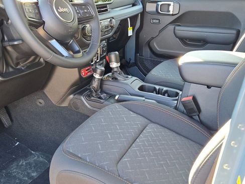 New 2026 Jeep Gladiator Mojave AWD/4WD image 21