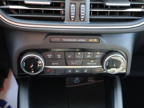 Used 2022 Ford Escape SE w/ Convenience Package image 27