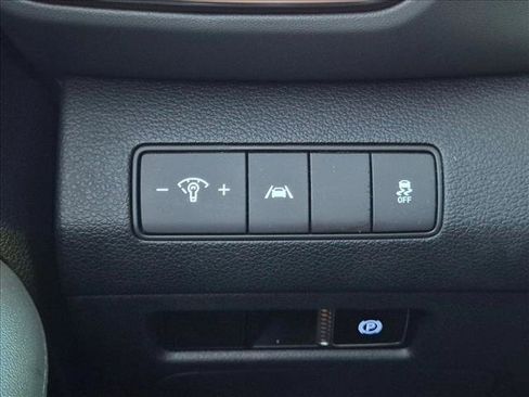 Used 2021 Hyundai Santa Fe SEL FWD image 12