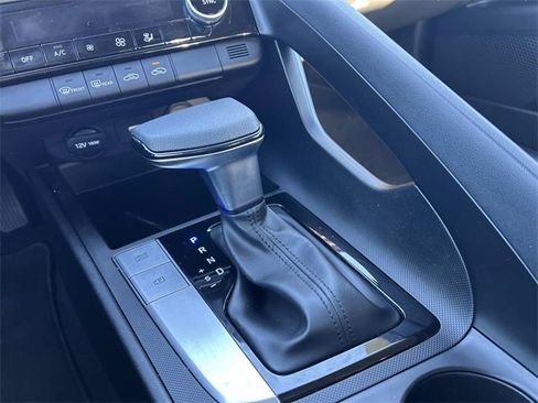 Certified 2023 Hyundai Elantra SEL image 27
